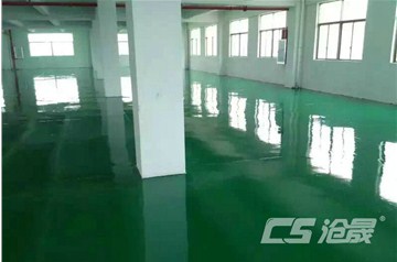 福建滄晟環氧地坪漆廠家 下雨天環氧地坪漆施工有哪些注意事項？